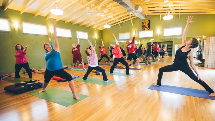 Benefits of Setting up a Yoga Center in Dubai?