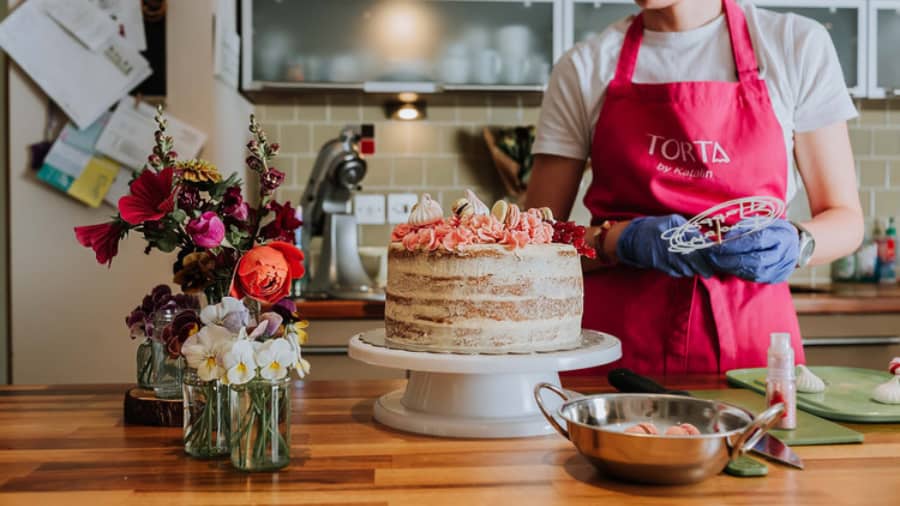 The Steps to Start Cake Shop Business in UAE