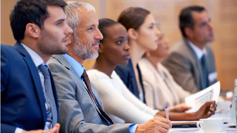 How To Find A Local Sponsor in The UAE?