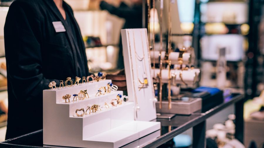 Start a Jewellery Business in Dubai
