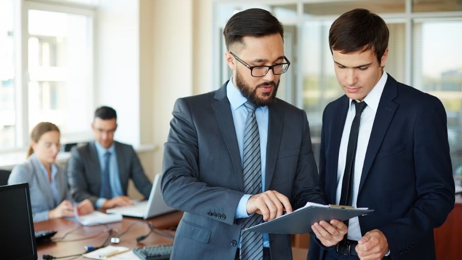 How to Minimize Your Initial Business Setup Expenses UAE